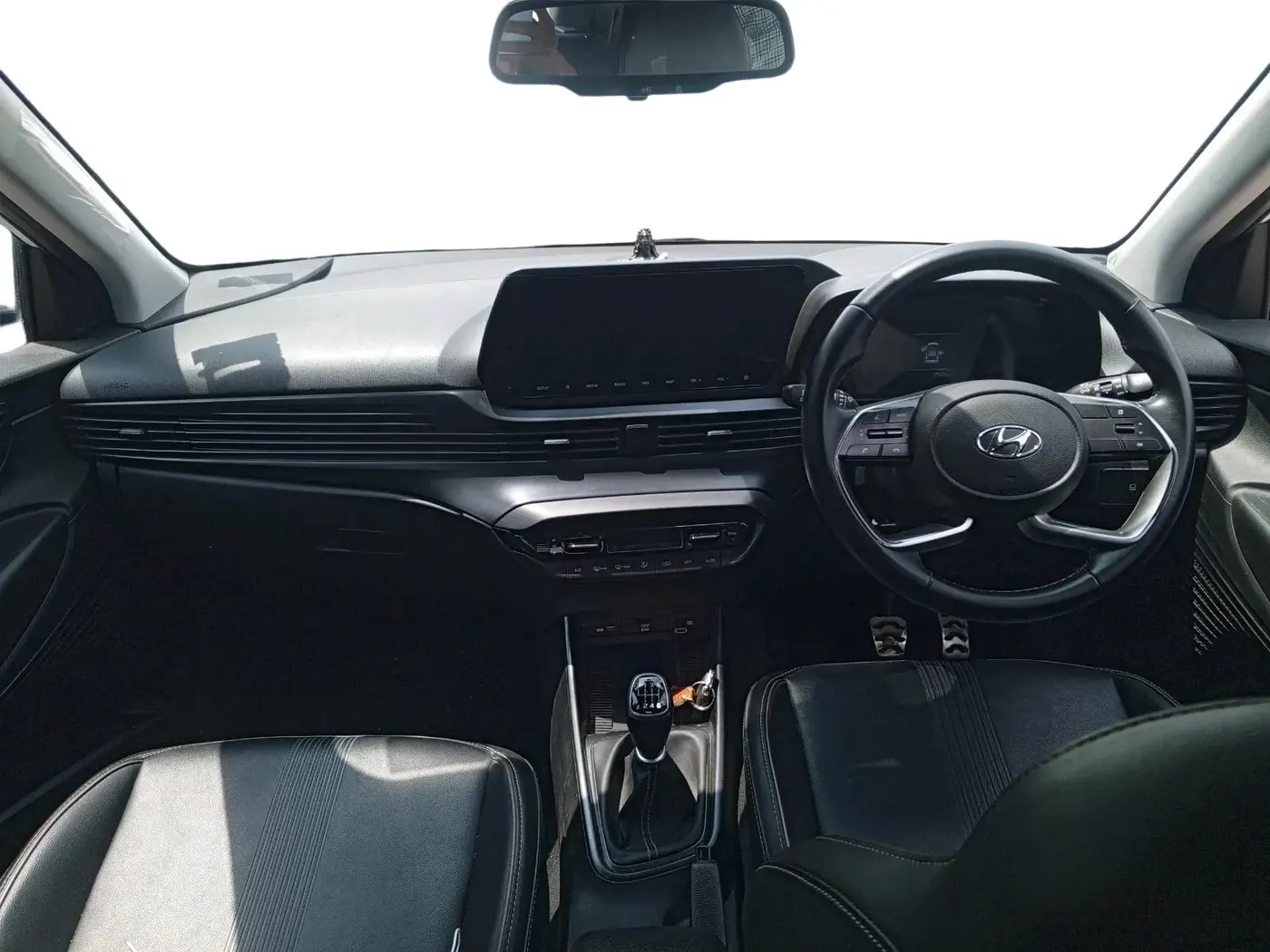 2020 Hyundai NEW I20 Asta 1.0 GDI Turbo IMT, Petrol, Manual, 25,336 km, interior