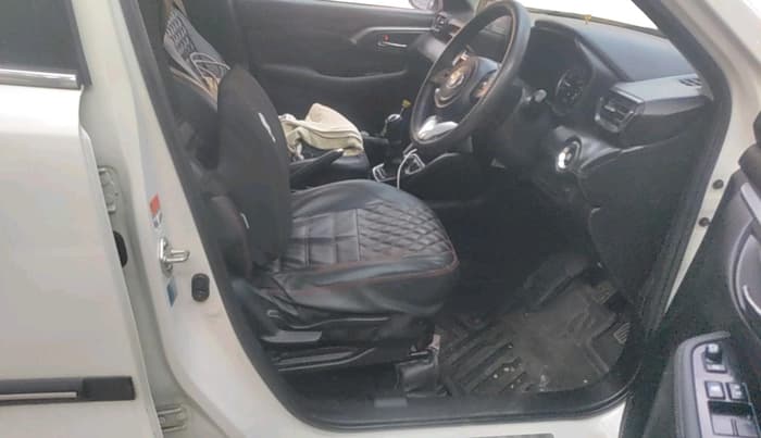 2024 Toyota URBAN CRUISER HYRYDER G NEO DRIVE, Petrol, Manual, 21,722 km, interior