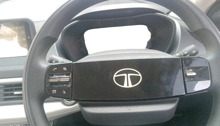2024 Tata NEXON CREATIVE 1.2 PETROL, Petrol, Manual, 12,184 km, interior