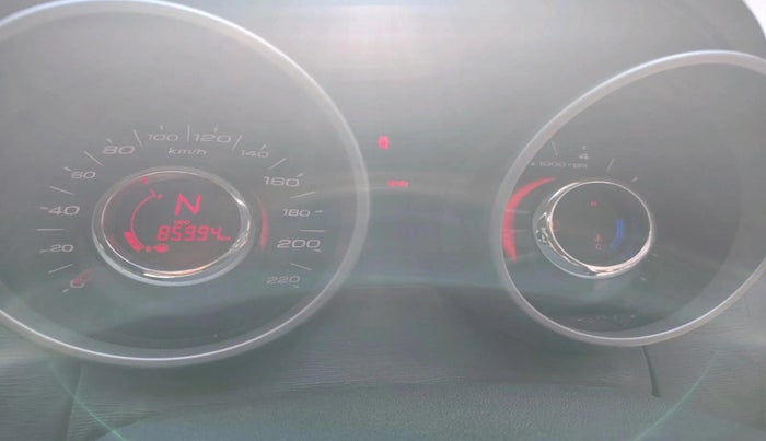 2013 Mahindra XUV500 W8 AWD, Diesel, Manual, 86,000 km, interior