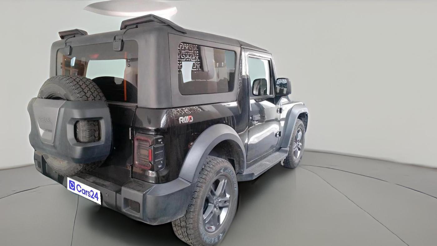 2025 Mahindra Thar LX P 2WD AT HT, Petrol, Automatic, 4,392 km, exterior