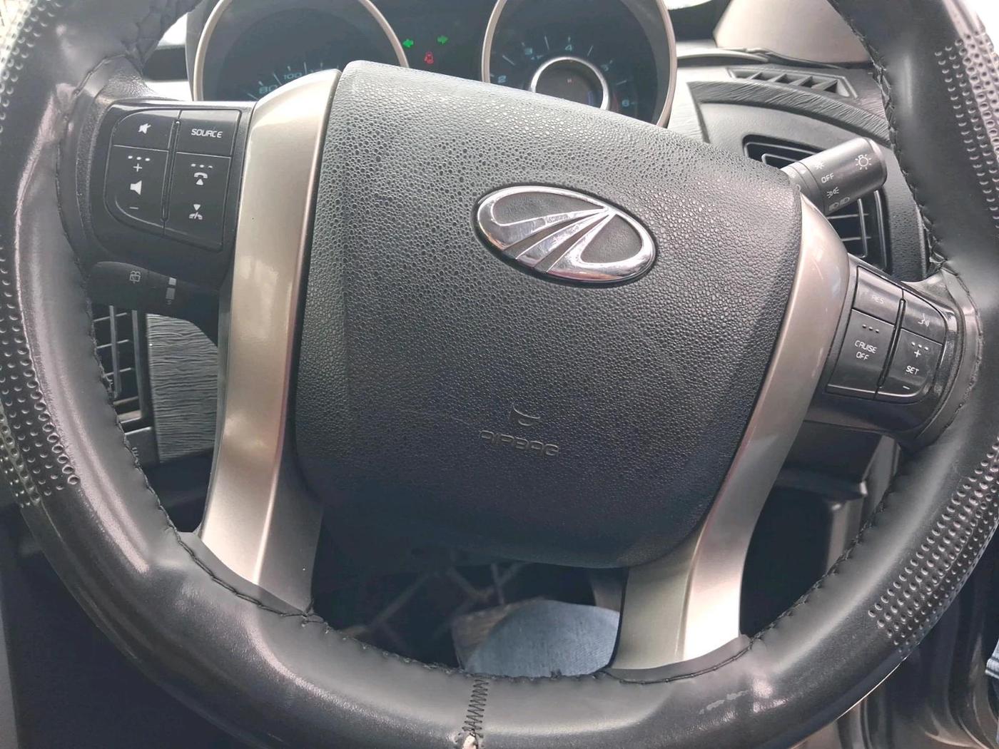 2019 Mahindra XUV500 W7 AT, Diesel, Automatic, 72,648 km, interior
