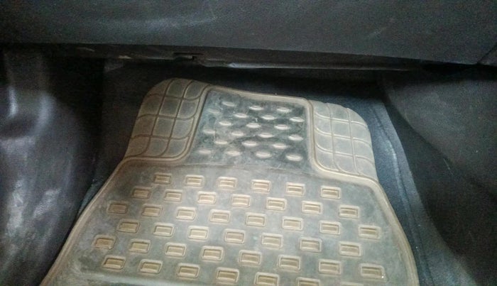 2014 Hyundai Santa Fe 2 WD, Diesel, Manual, 1,12,553 km, interior