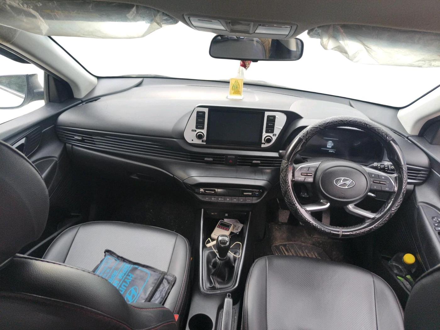 2022 Hyundai NEW I20 SPORTZ 1.2 MT, Petrol, Manual, 47,891 km, interior