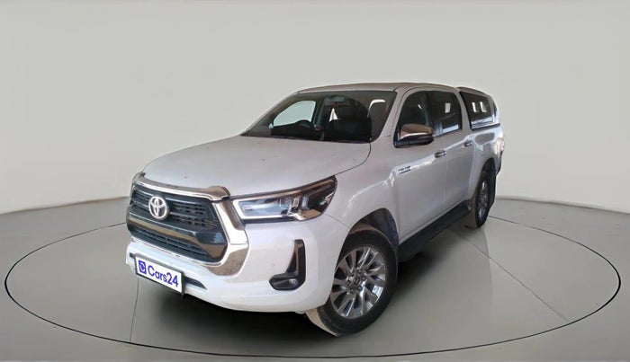 2024 Toyota HILUX HIGH 4X4 AT, Diesel, Automatic, 24,006 km, exterior
