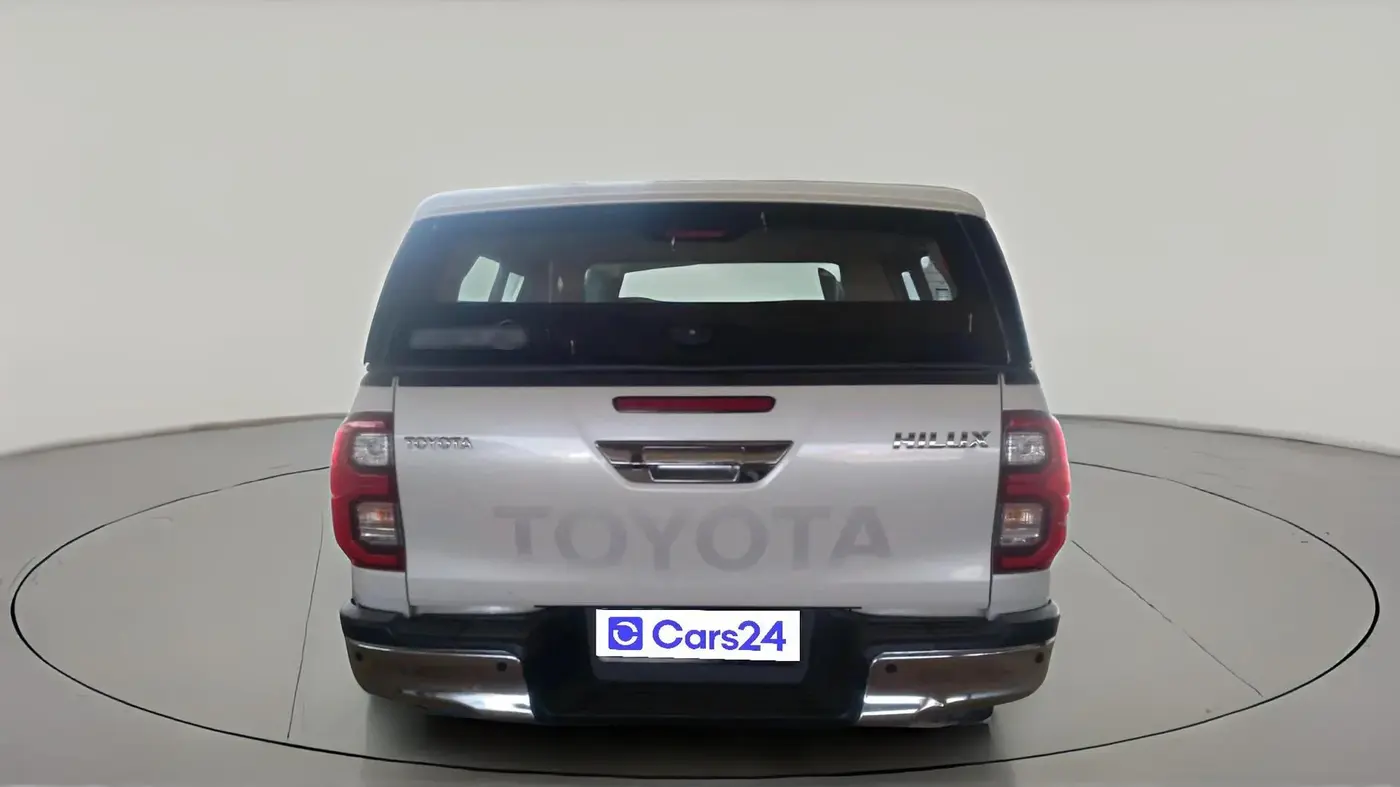 2024 Toyota HILUX HIGH 4X4 AT, Diesel, Automatic, 24,006 km, exterior