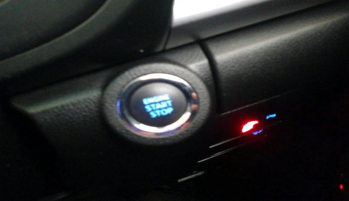 2024 Toyota HILUX HIGH 4X4 AT, Diesel, Automatic, 24,006 km, interior