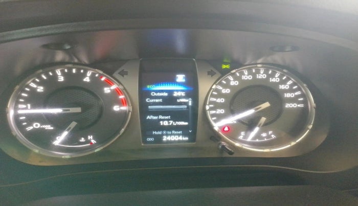 2024 Toyota HILUX HIGH 4X4 AT, Diesel, Automatic, 24,006 km, interior