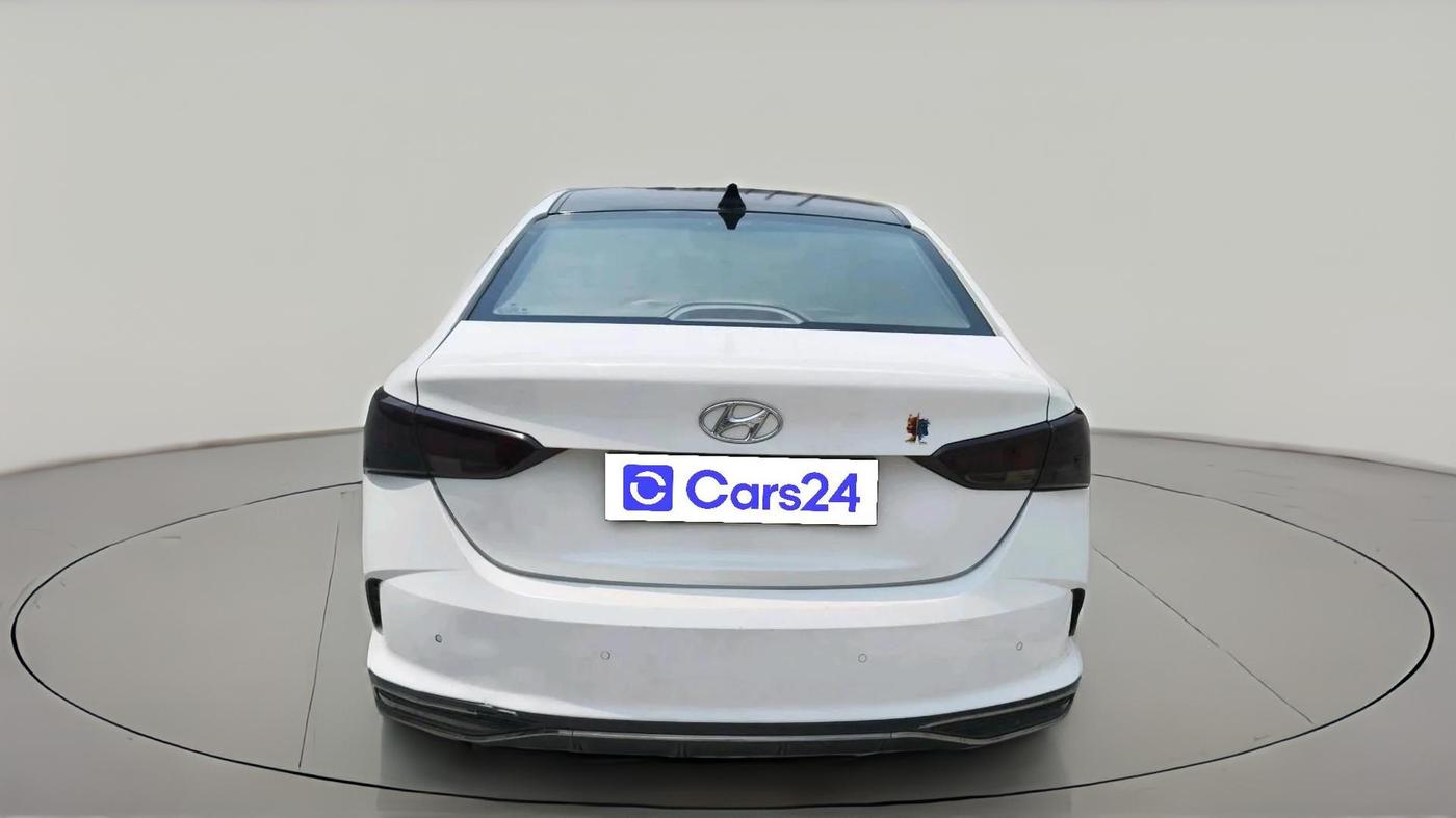 2022 Hyundai Verna S PLUS 1.5 CRDI, Diesel, Manual, 58,307 km, exterior