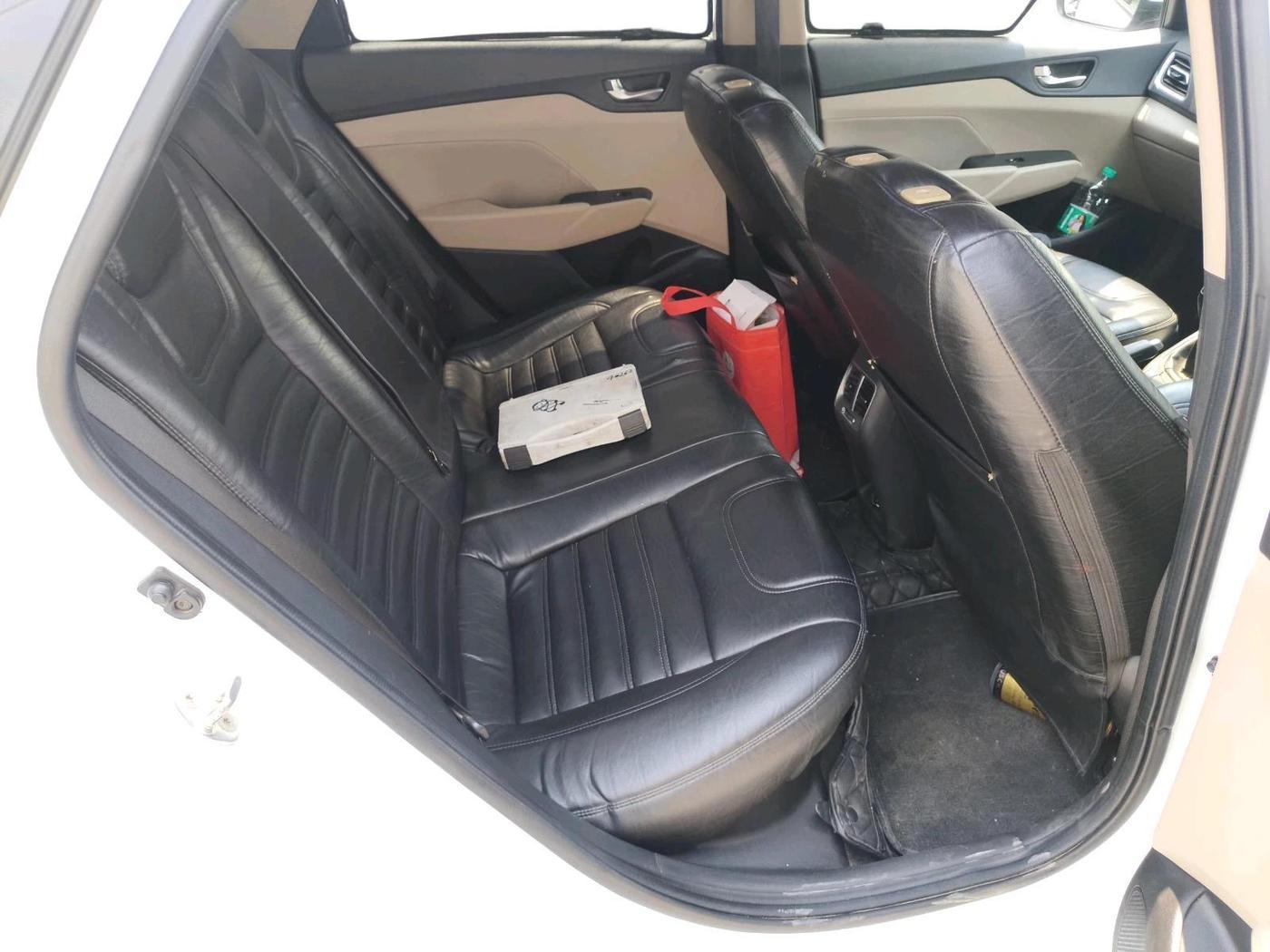 2022 Hyundai Verna S PLUS 1.5 CRDI, Diesel, Manual, 58,307 km, interior