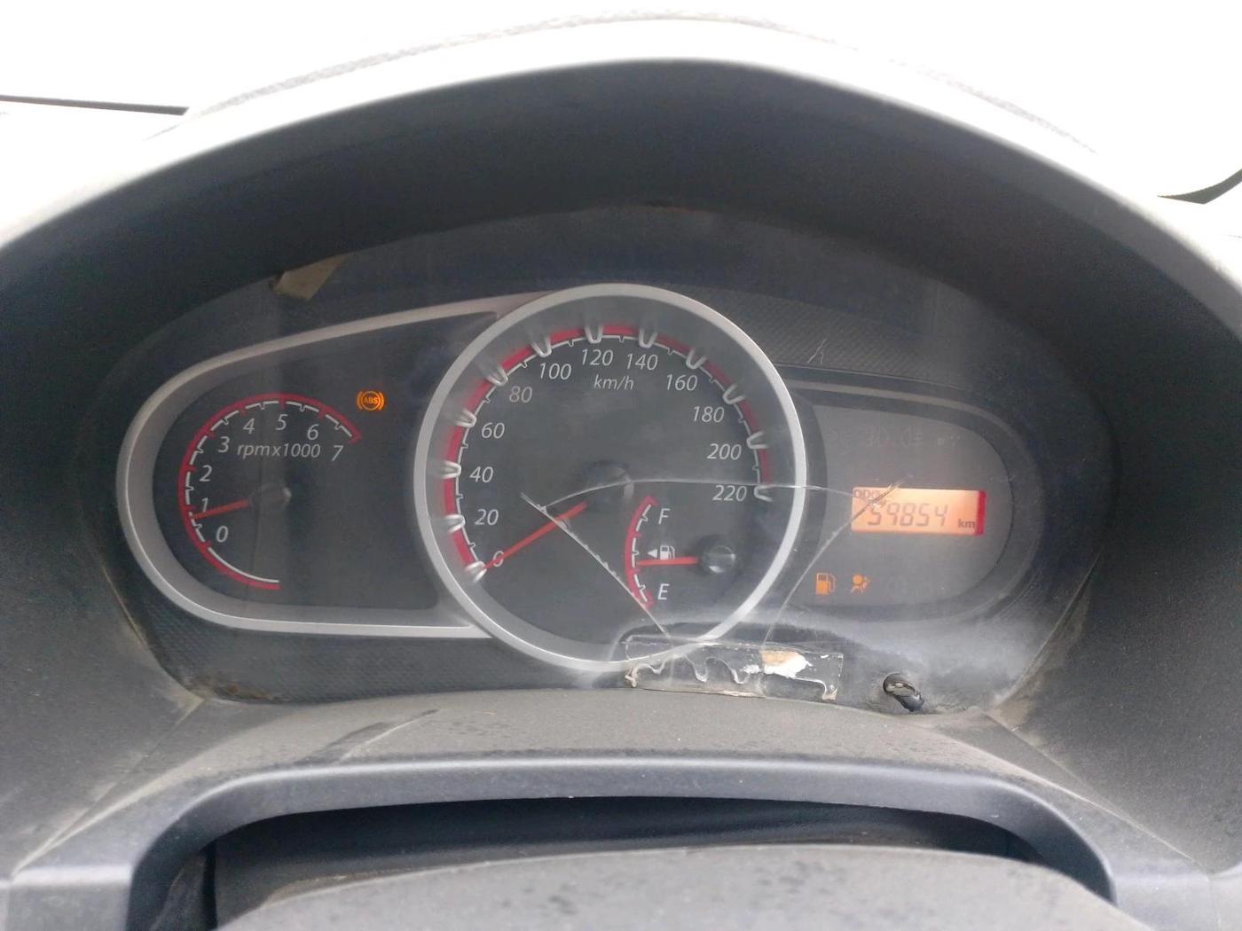 2013 Ford Figo TITANIUM 1.2 PETROL, Petrol, Manual, 59,854 km, interior