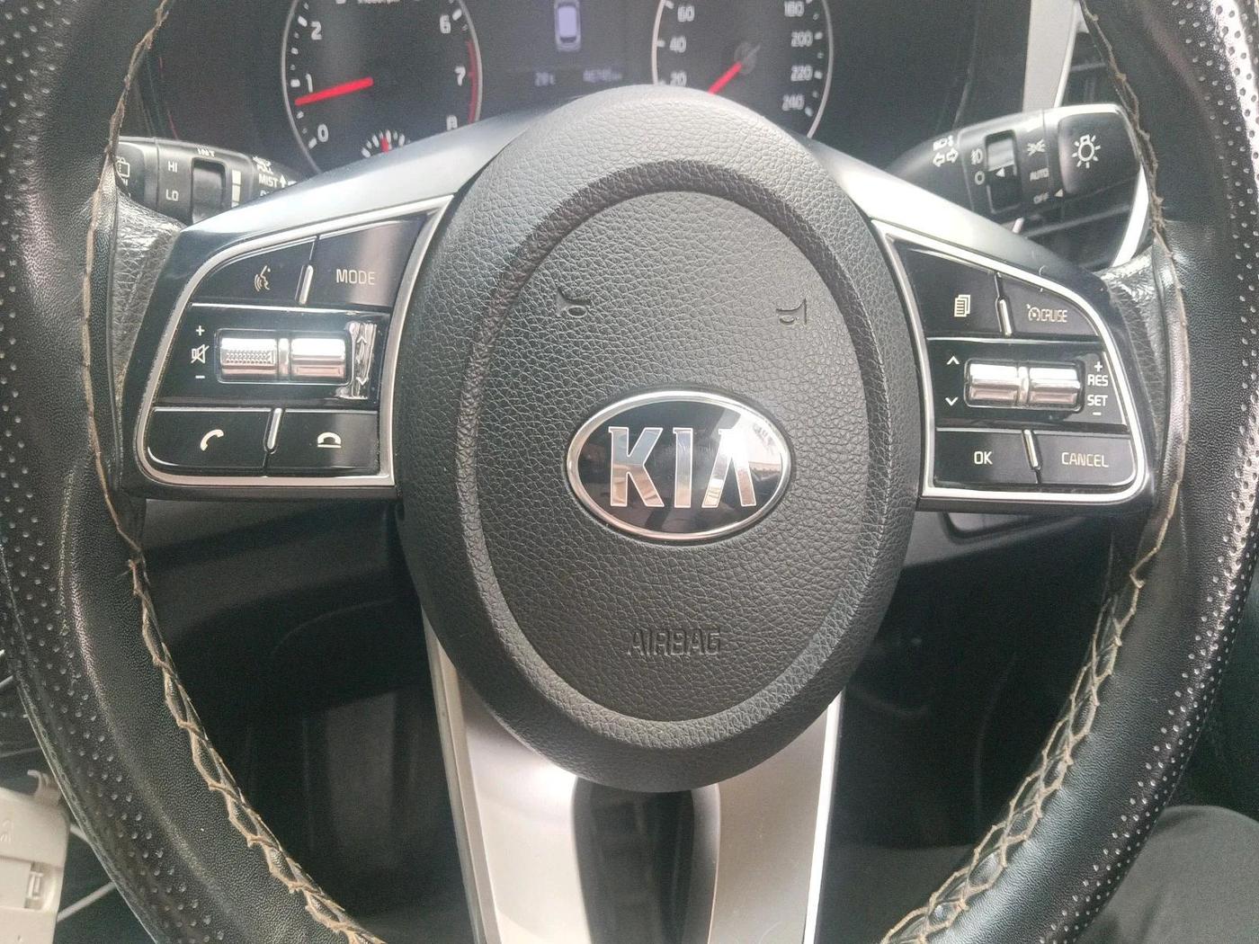 2019 KIA SELTOS HTK PLUS 1.5, Petrol, Manual, 46,745 km, interior