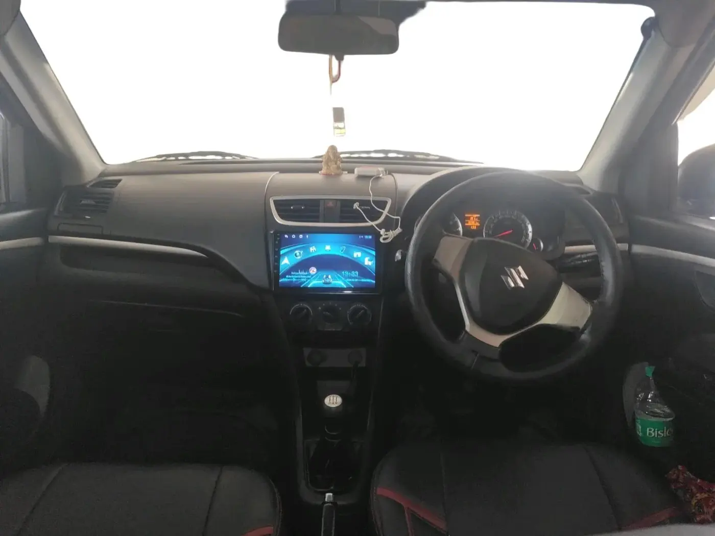 2014 Maruti Swift VXI, Petrol, Manual, 93,361 km, interior
