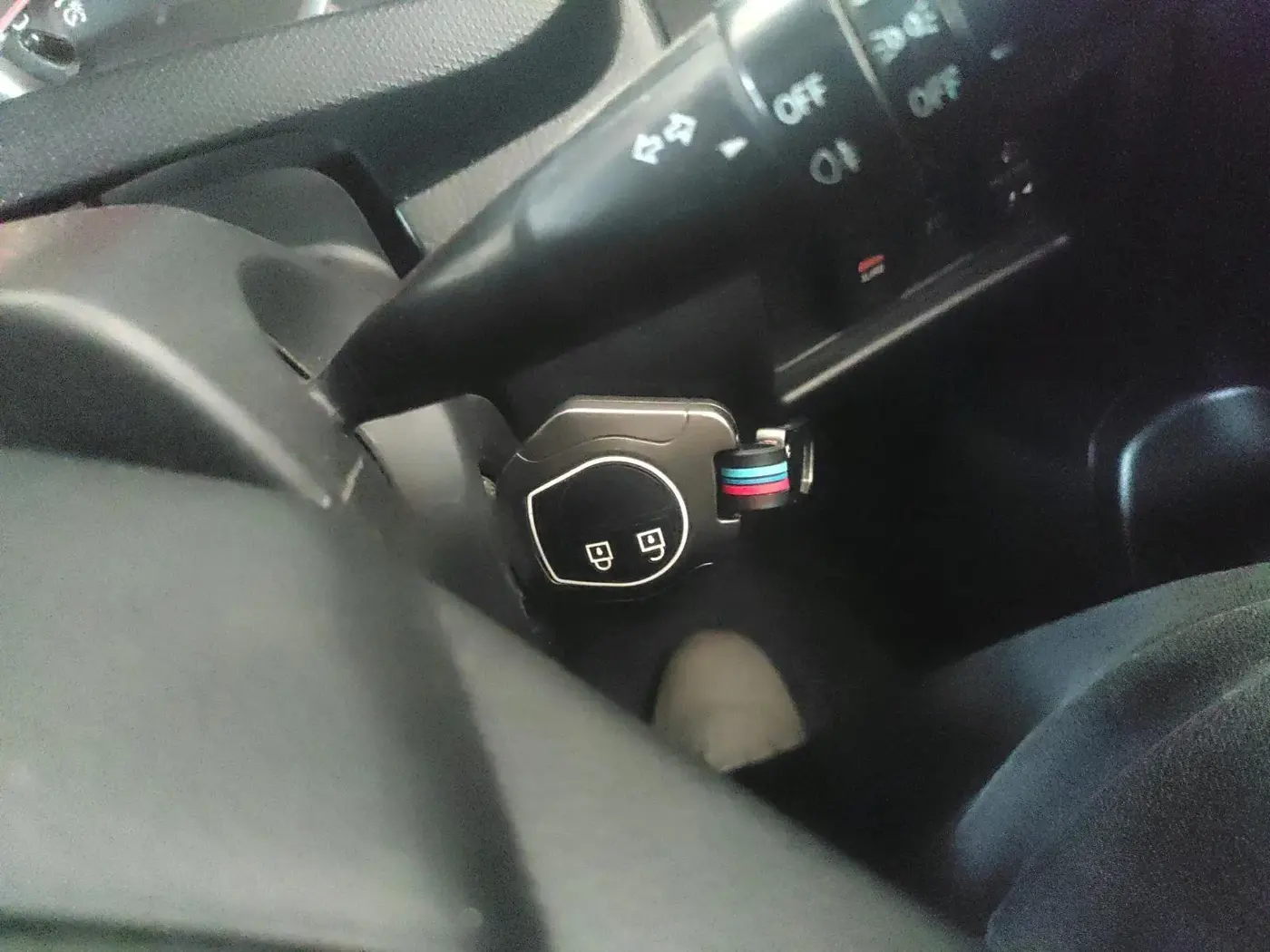 2014 Maruti Swift VXI, Petrol, Manual, 93,361 km, interior
