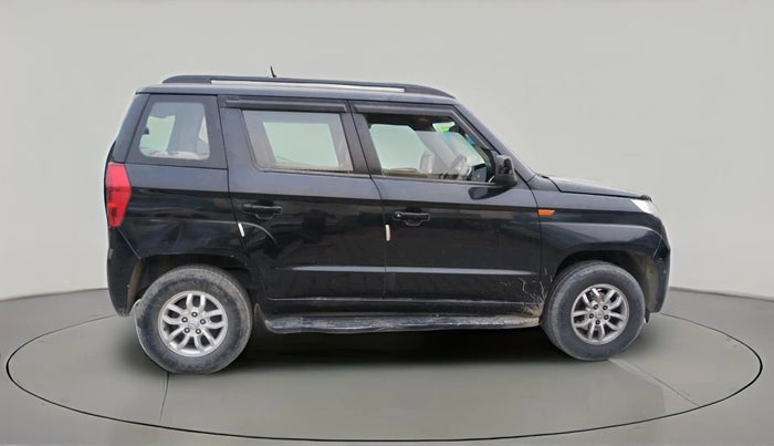 2017 Mahindra TUV300 T8, Diesel, Manual, 61,819 km, exterior