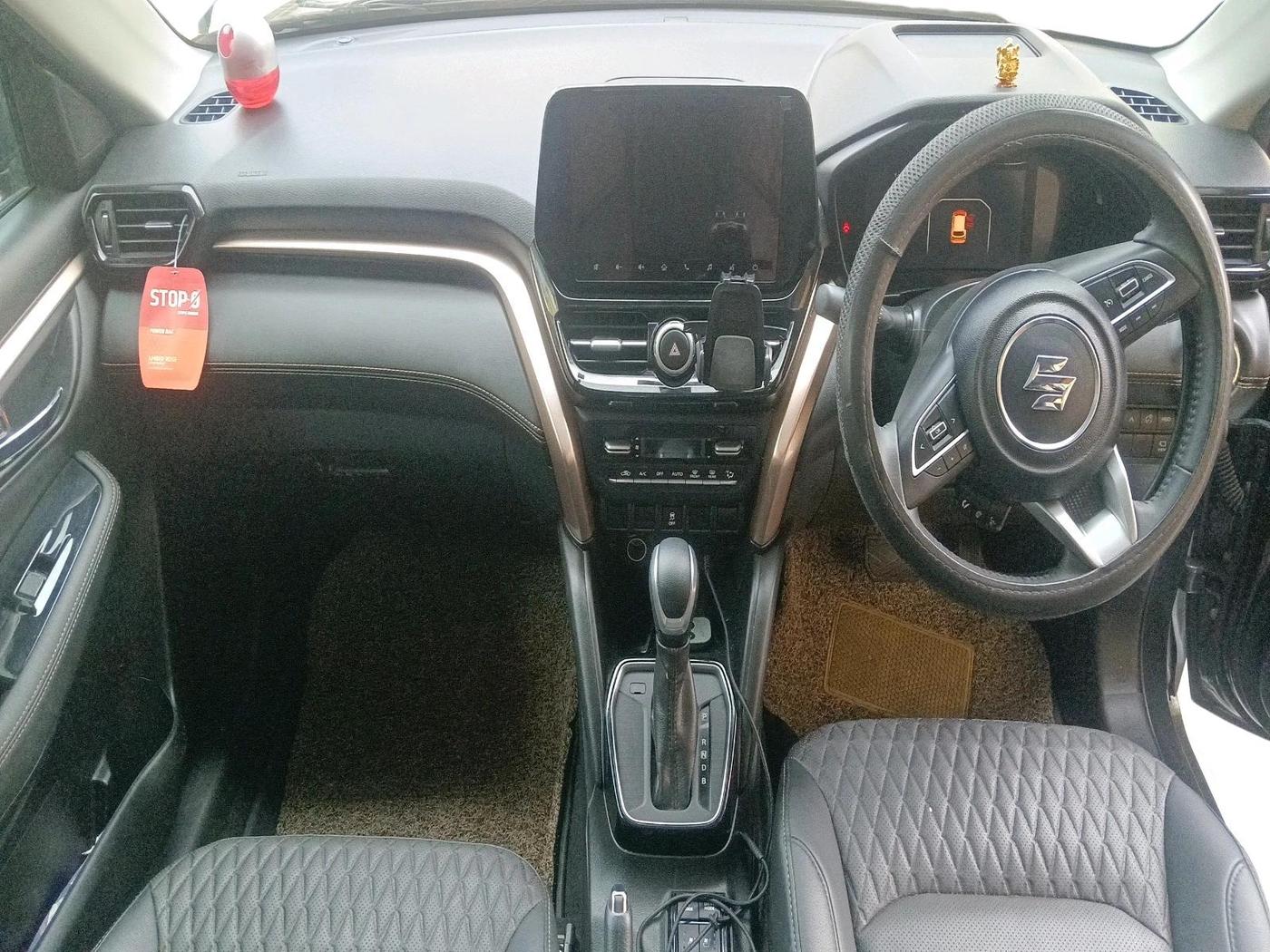 2024 Maruti Grand Vitara ALPHA PLUS HYBRID ECVT, Hybrid, Automatic, 17,055 km, interior