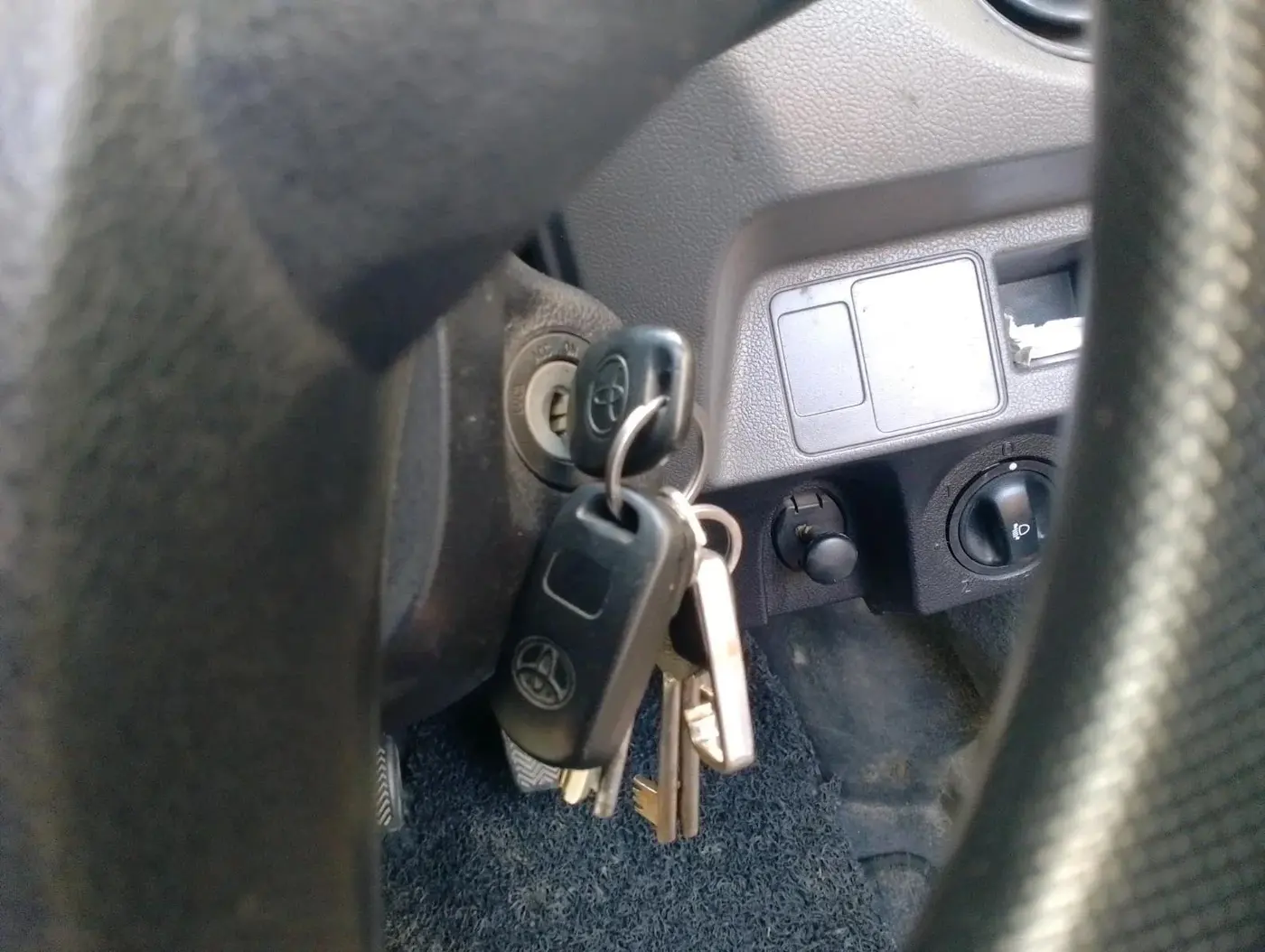 2012 Toyota Etios Liva G, Petrol, Manual, 84,373 km, interior