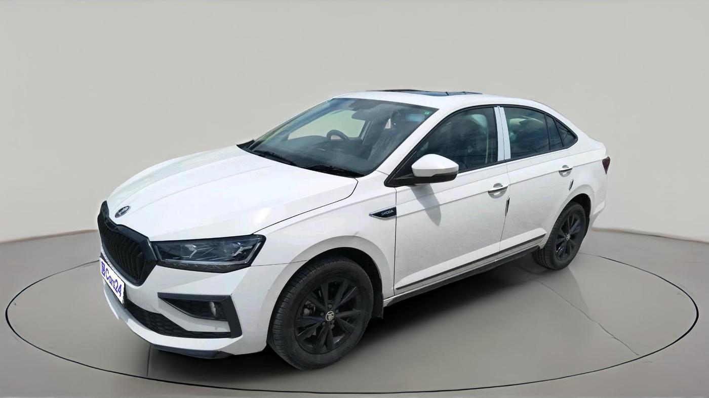 2026 Skoda SLAVIA Sportline 1.0L TSI AT, Petrol, Automatic, 3,587 km, exterior