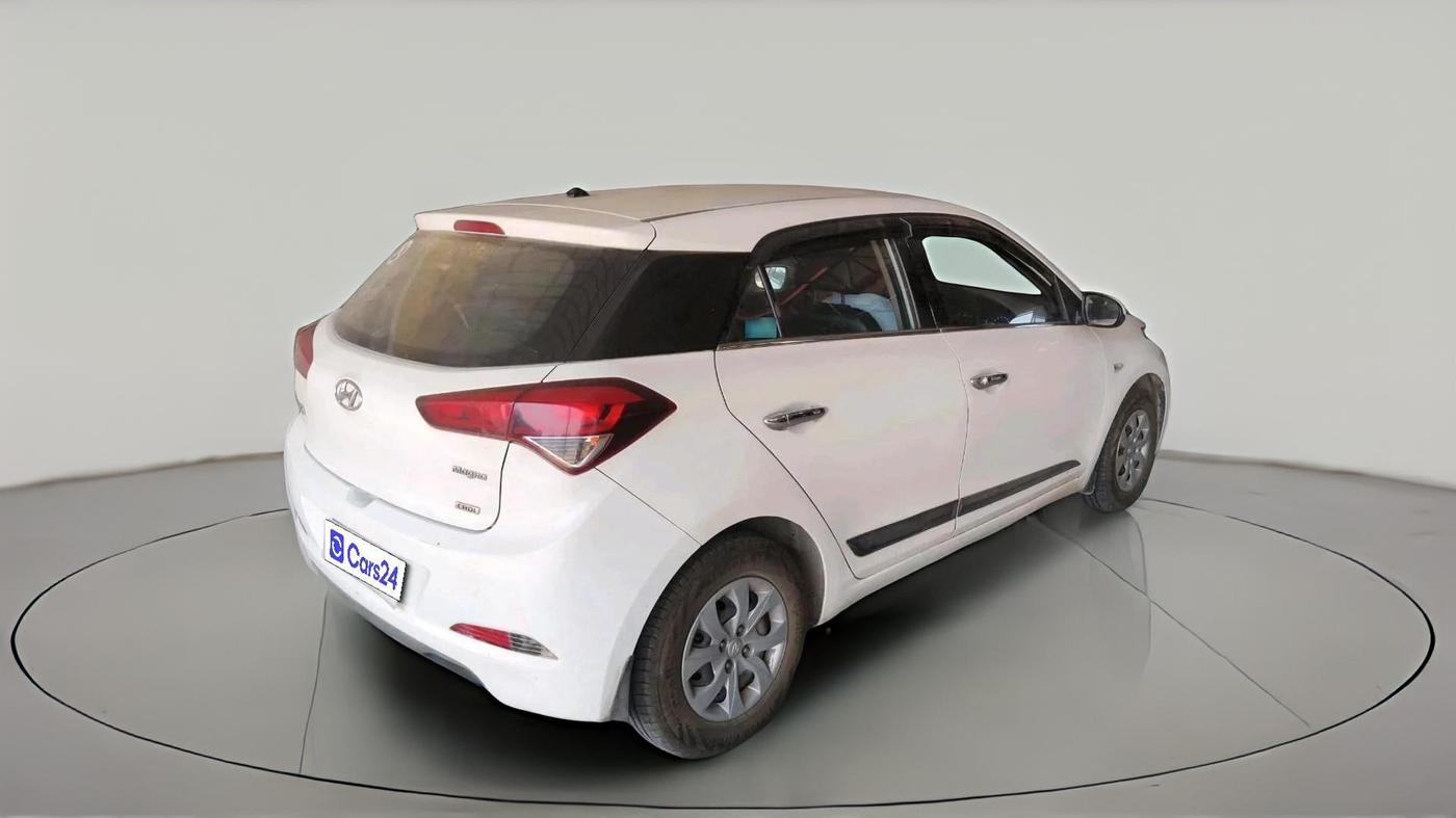 2015 Hyundai Elite i20 MAGNA 1.4 CRDI, Diesel, Manual, 2,41,178 km, exterior