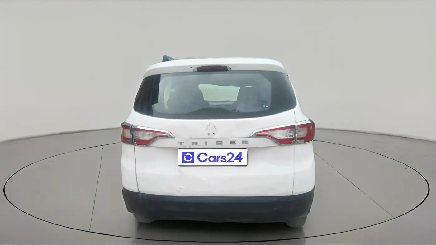 2022 Renault TRIBER RXL MT, Petrol, Manual, 3,62,562 km, exterior