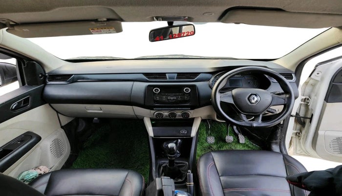 2022 Renault TRIBER RXL MT, Petrol, Manual, 3,62,562 km, interior