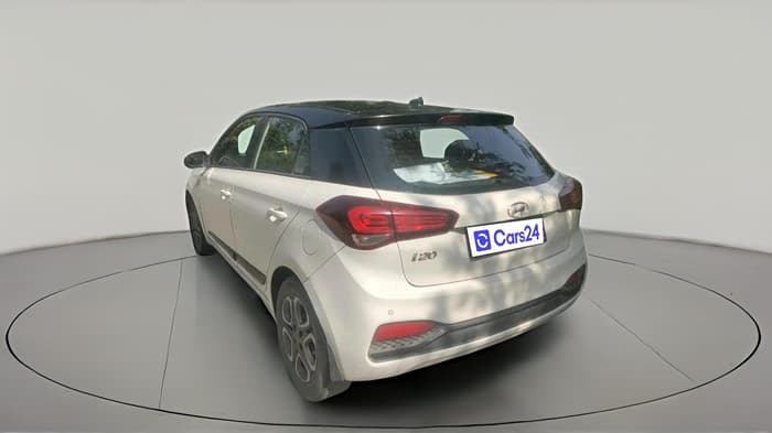 2018 Hyundai Elite i20 ASTA 1.4 CRDI DUAL TONE, Diesel, Manual, 1,52,138 km, exterior