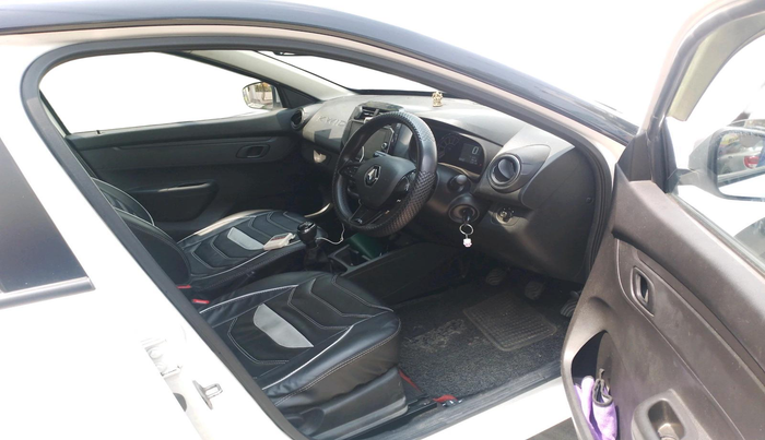 2023 Renault Kwid RXT 1.0, Petrol, Manual, 14,152 km, interior