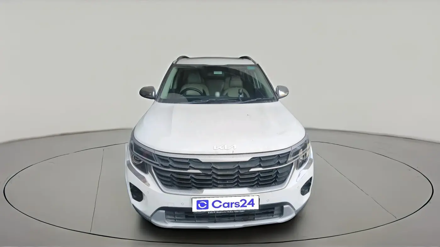2024 KIA SELTOS  HTK PLUS 1.5 PETROL MT, Petrol, Manual, 27,314 km, exterior