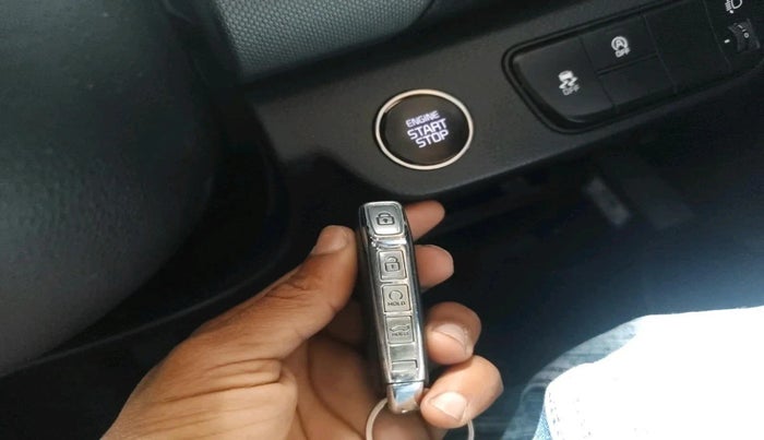 2024 KIA SELTOS  HTK PLUS 1.5 PETROL MT, Petrol, Manual, 23,269 km, interior