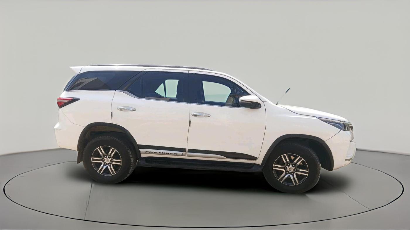 2019 Toyota Fortuner 2.8 4X2 AT, Diesel, Automatic, 1,54,071 km, exterior