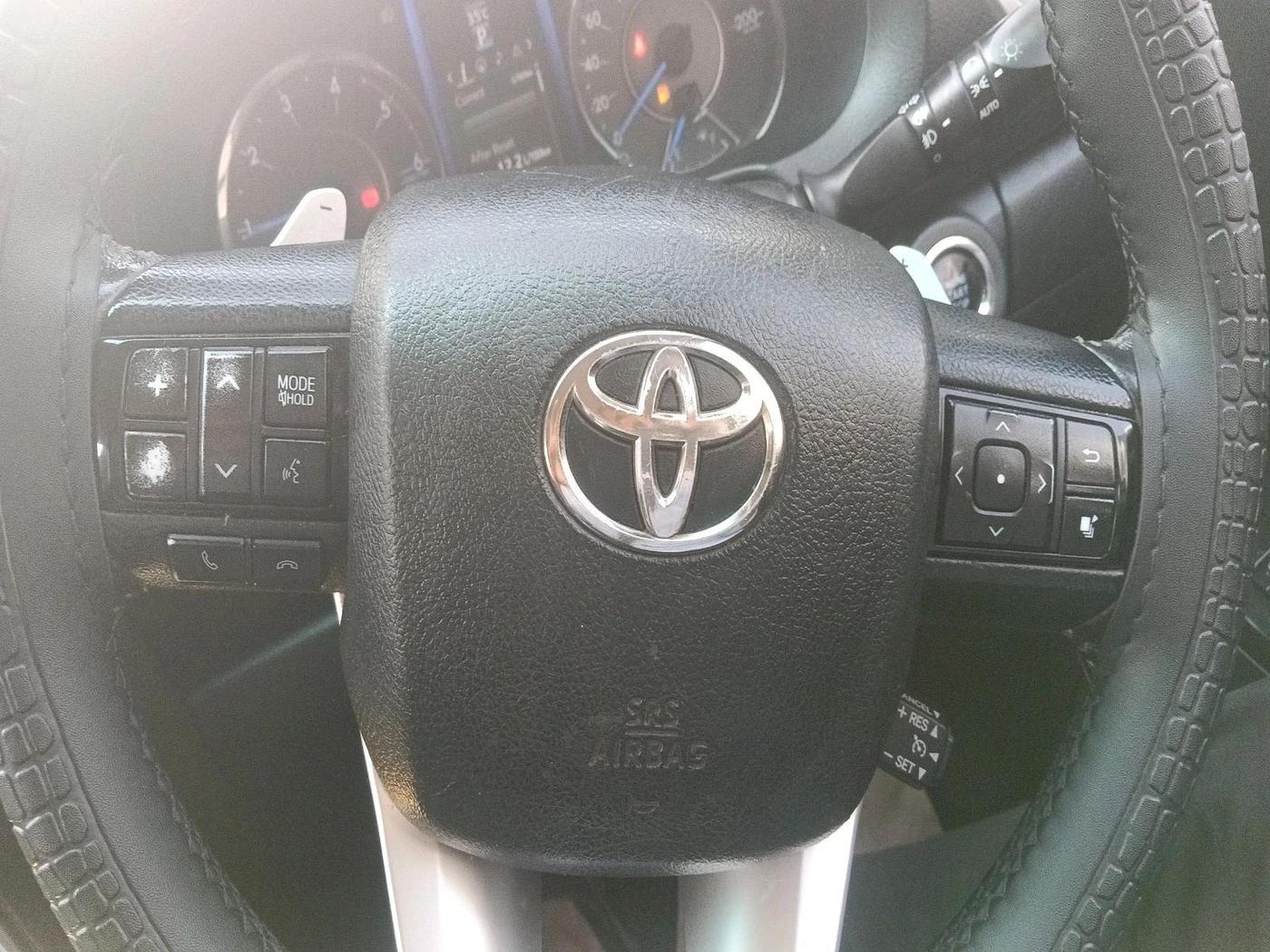 2019 Toyota Fortuner 2.8 4X2 AT, Diesel, Automatic, 1,54,071 km, interior