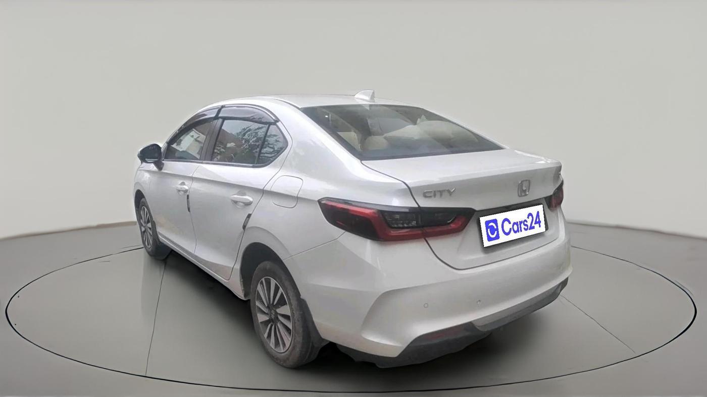 2025 Honda City 1.5L I-VTEC V, Petrol, Manual, 10,969 km, exterior