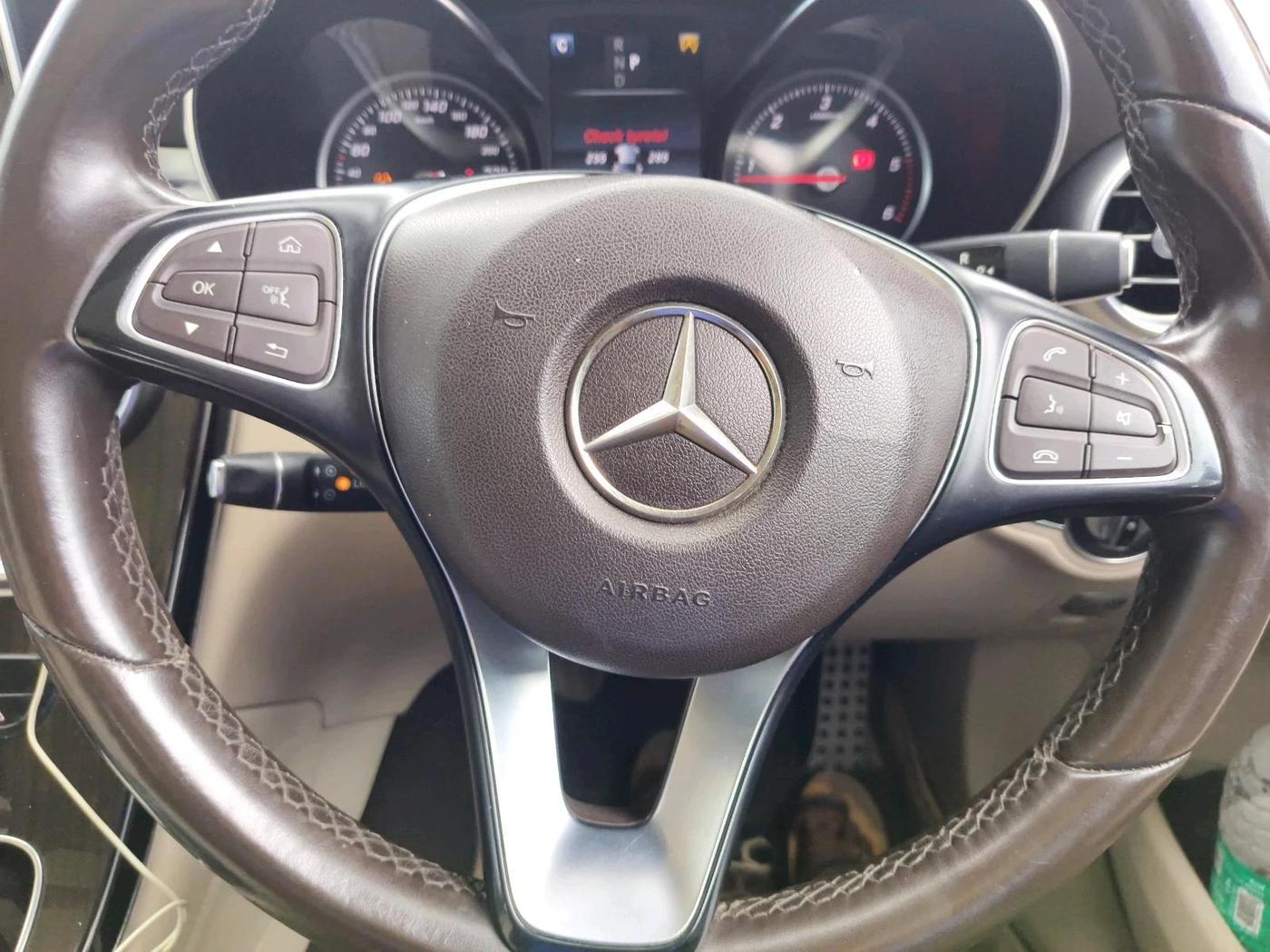2017 Mercedes Benz GLC CLASS 220 D 4 MATIC, Diesel, Automatic, 76,913 km, interior
