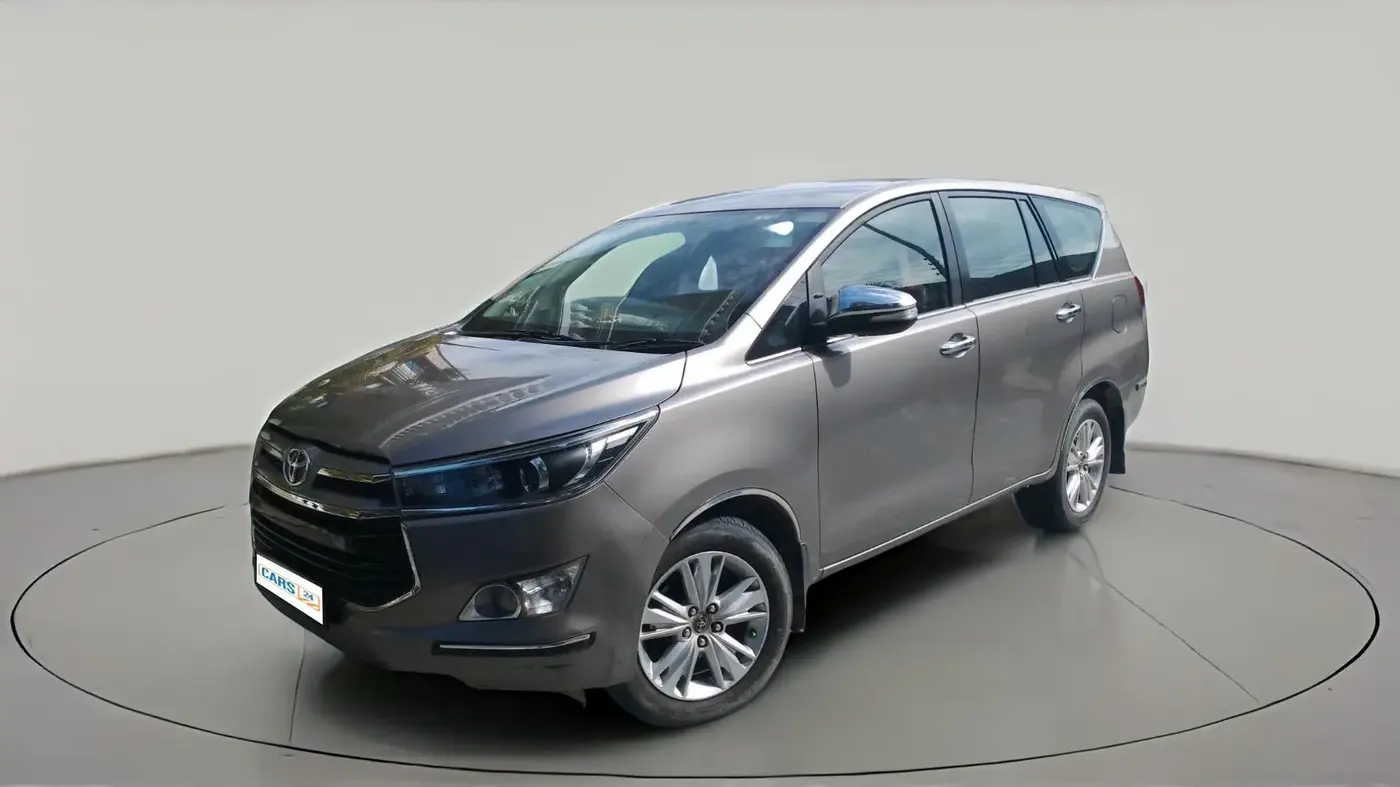 2016 Toyota Innova Crysta 2.8 ZX AT 7 STR, Diesel, Automatic, 86,290 km, exterior