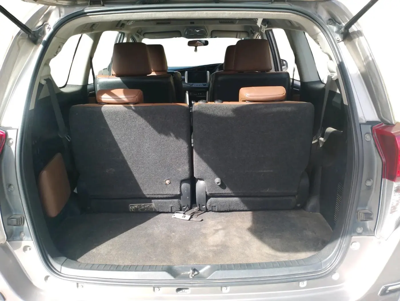 2016 Toyota Innova Crysta 2.8 ZX AT 7 STR, Diesel, Automatic, 86,290 km, exterior
