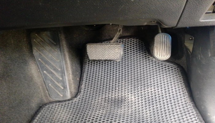 2016 Toyota Innova Crysta 2.8 ZX AT 7 STR, Diesel, Automatic, 86,290 km, interior