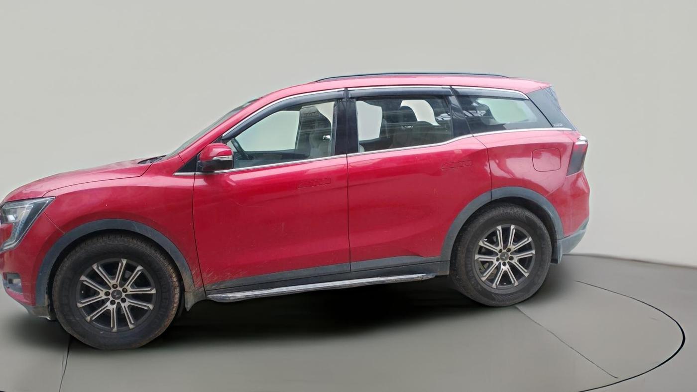 2022 Mahindra XUV700 AX 7 P MT 7 STR, Petrol, Manual, 56,929 km, exterior