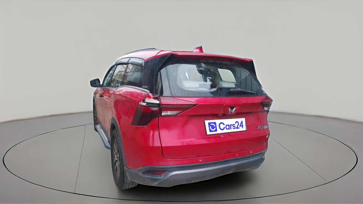 2022 Mahindra XUV700 AX 7 P MT 7 STR, Petrol, Manual, 56,929 km, exterior