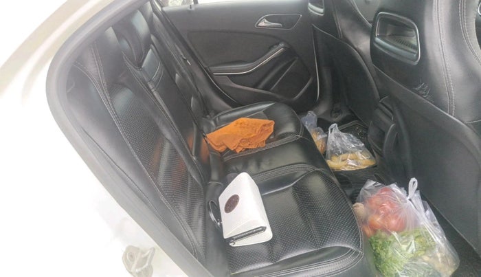 2014 Mercedes Benz A Class A180 CDI STYLE, Diesel, Automatic, 1,72,125 km, interior