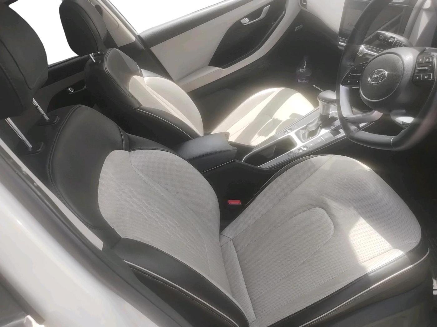 2021 Hyundai Creta SX (O) IVT 1.5 PETROL, Petrol, Automatic, 1,28,449 km, interior