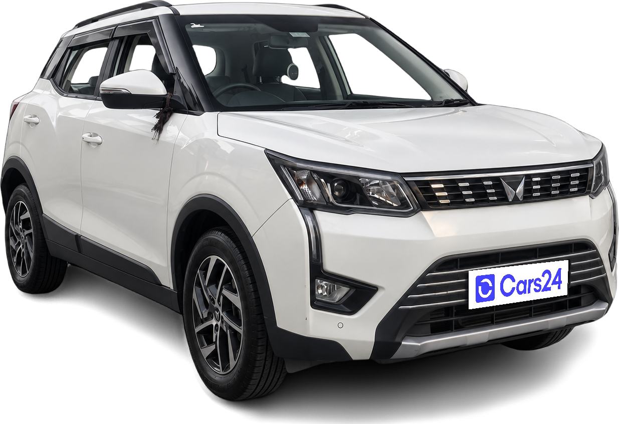 2022 Mahindra XUV300 - SUV - Petrol - Automatic - ₹10.00 lakh