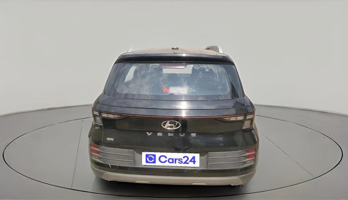 2024 Hyundai VENUE SX 1.2 PETROL, Petrol, Manual, 9,615 km, exterior