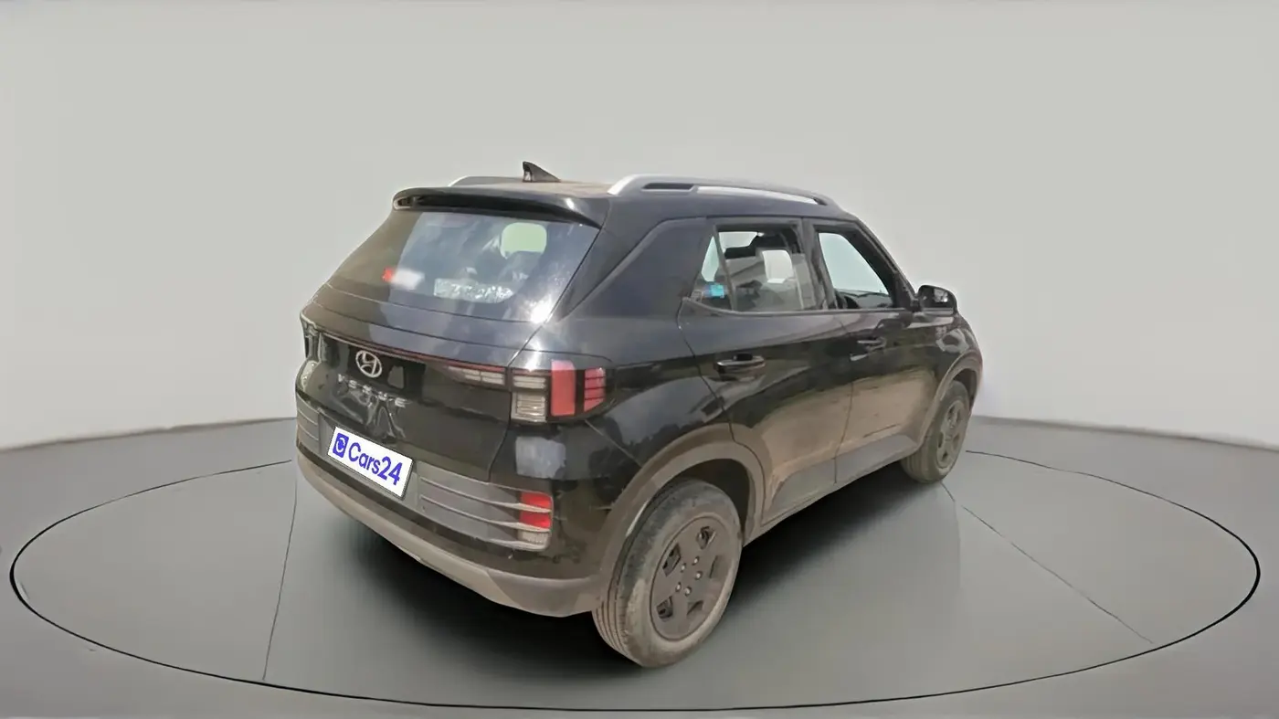 2024 Hyundai VENUE SX 1.2 PETROL, Petrol, Manual, 9,615 km, exterior