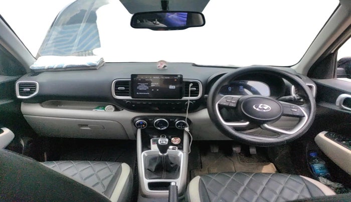 2024 Hyundai VENUE SX 1.2 PETROL, Petrol, Manual, 9,615 km, interior