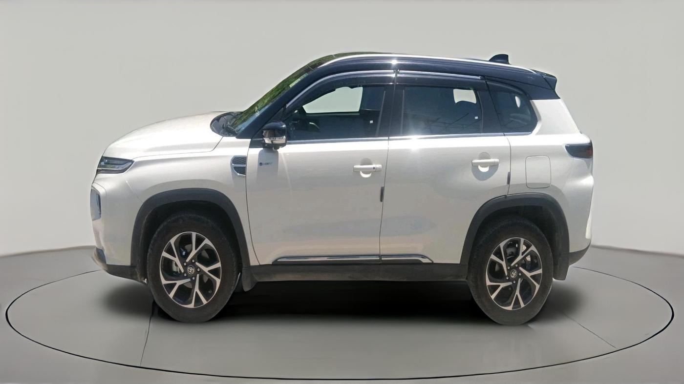 2025 Toyota URBAN CRUISER HYRYDER V HYBRID, Hybrid, Automatic, 14,961 km, exterior
