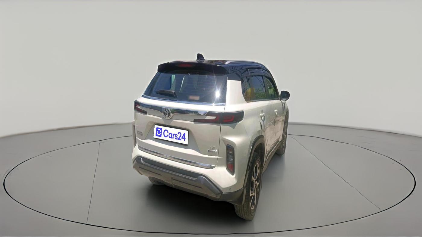 2025 Toyota URBAN CRUISER HYRYDER V HYBRID, Hybrid, Automatic, 14,961 km, exterior