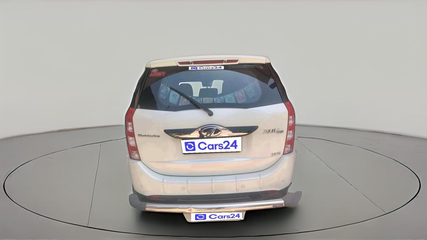 2016 Mahindra XUV500 W10, Diesel, Manual, 50,714 km, exterior