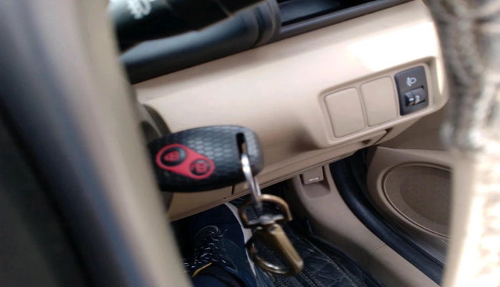 2009 Honda City 1.5L I-VTEC V MT, Petrol, Manual, 1,14,304 km, interior