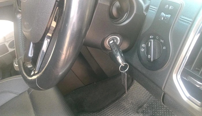 2019 Tata Hexa XTA 4X2 6 STR, Diesel, Automatic, 43,167 km, interior