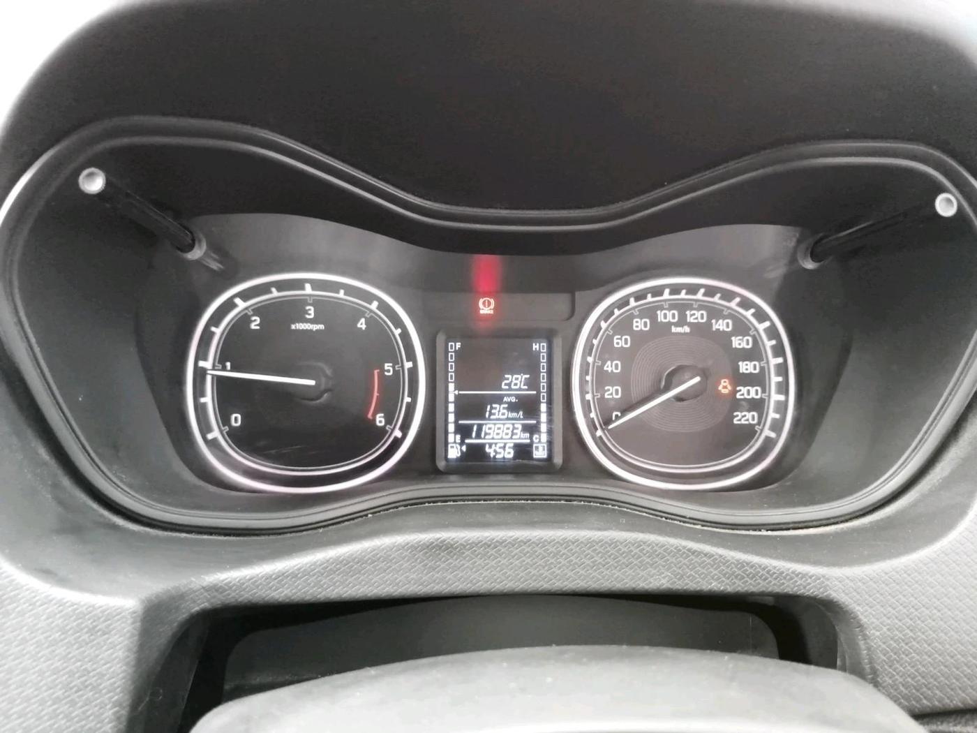 2016 Maruti Vitara Brezza ZDI, Diesel, Manual, 1,19,883 km, interior